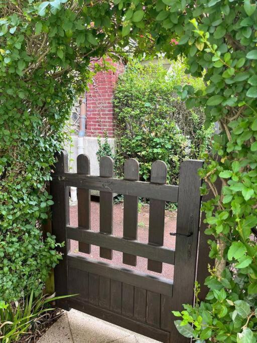 Havre De Paix A Houlgate Apartment Bagian luar foto