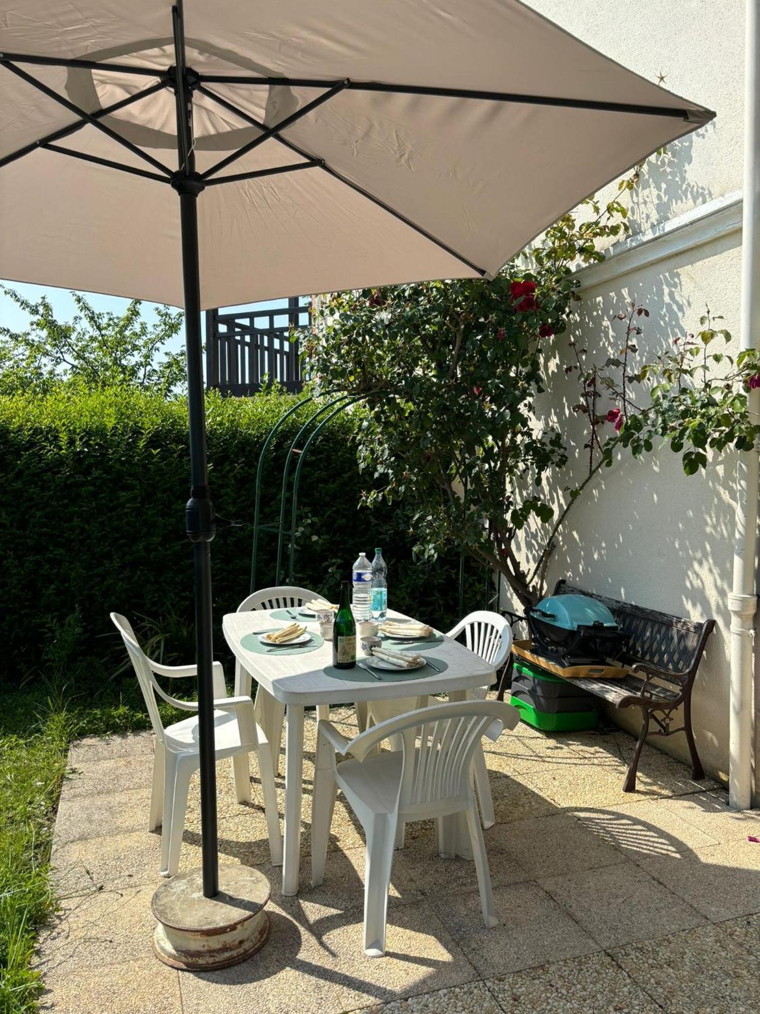 Havre De Paix A Houlgate Apartment Bagian luar foto